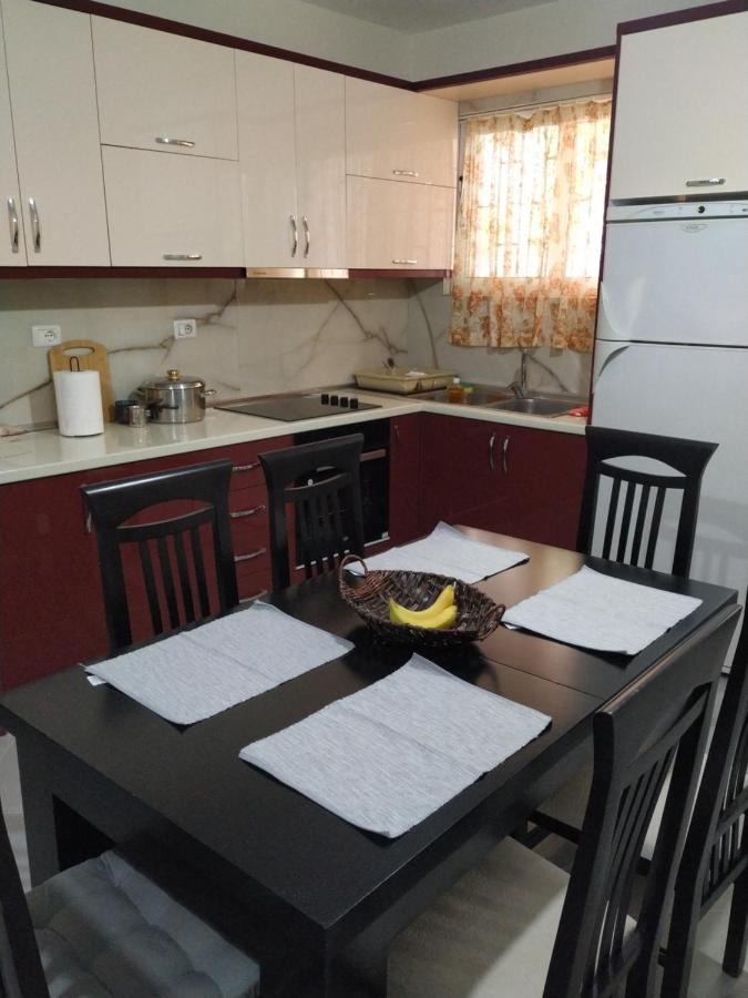 May Apartments Sarandë 외부 사진